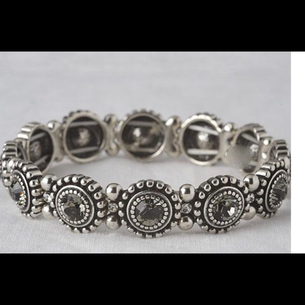 Touchstone Crystal by Swarovski Sedona bracelet BNIB oxidized silver stretch